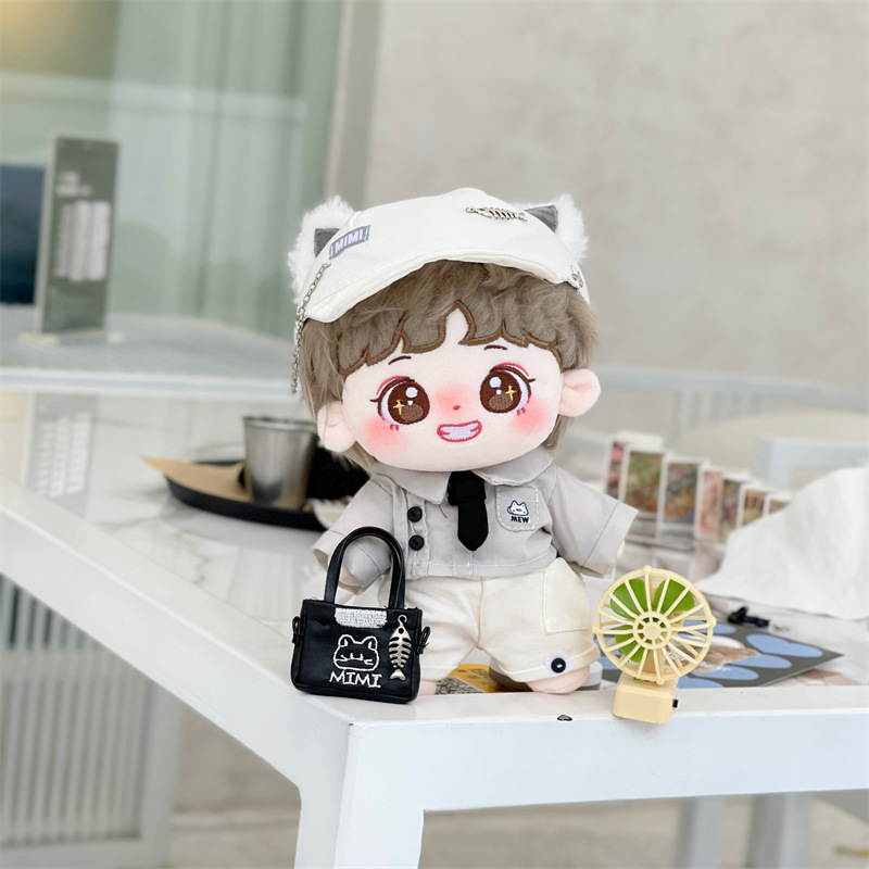 新款何运晨棉花娃娃名侦探学院玩