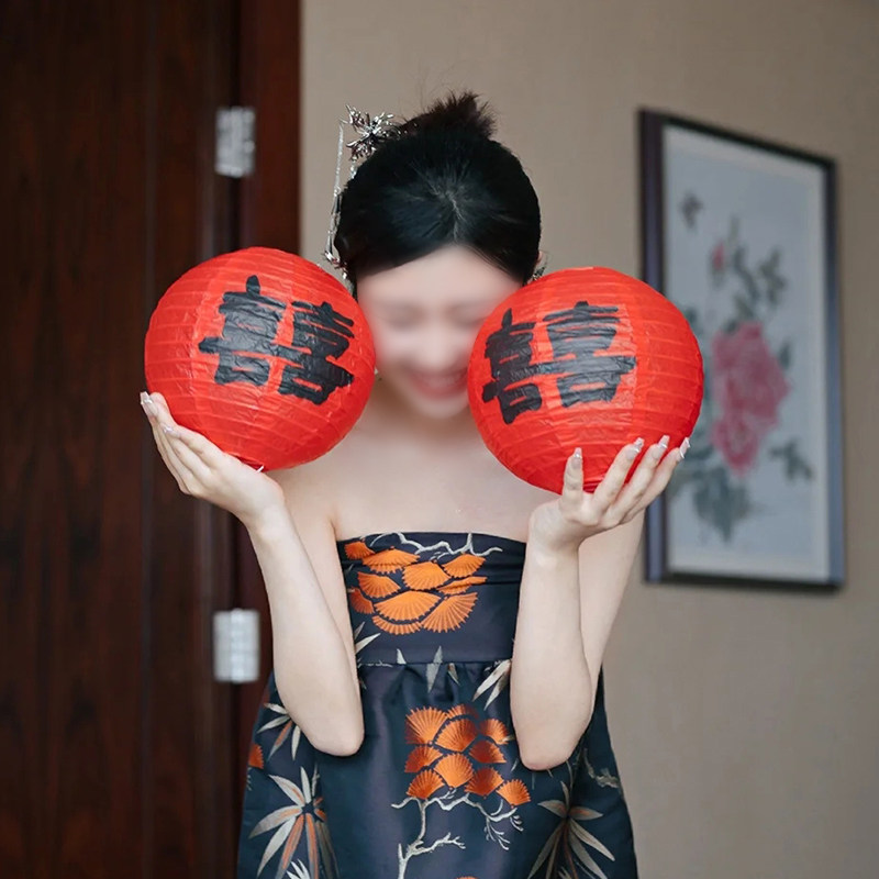 结婚喜字灯笼拍照道具出片神器挂饰喜庆婚房装饰阳台大门家用灯笼