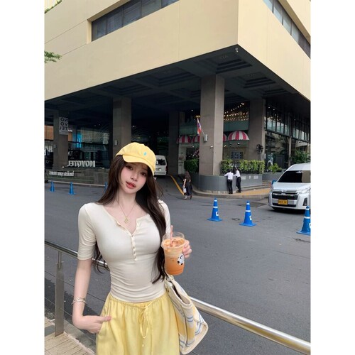 无名女装蓝色亨利领中袖t恤女夏季韩系收腰修身显瘦气质纯欲性感