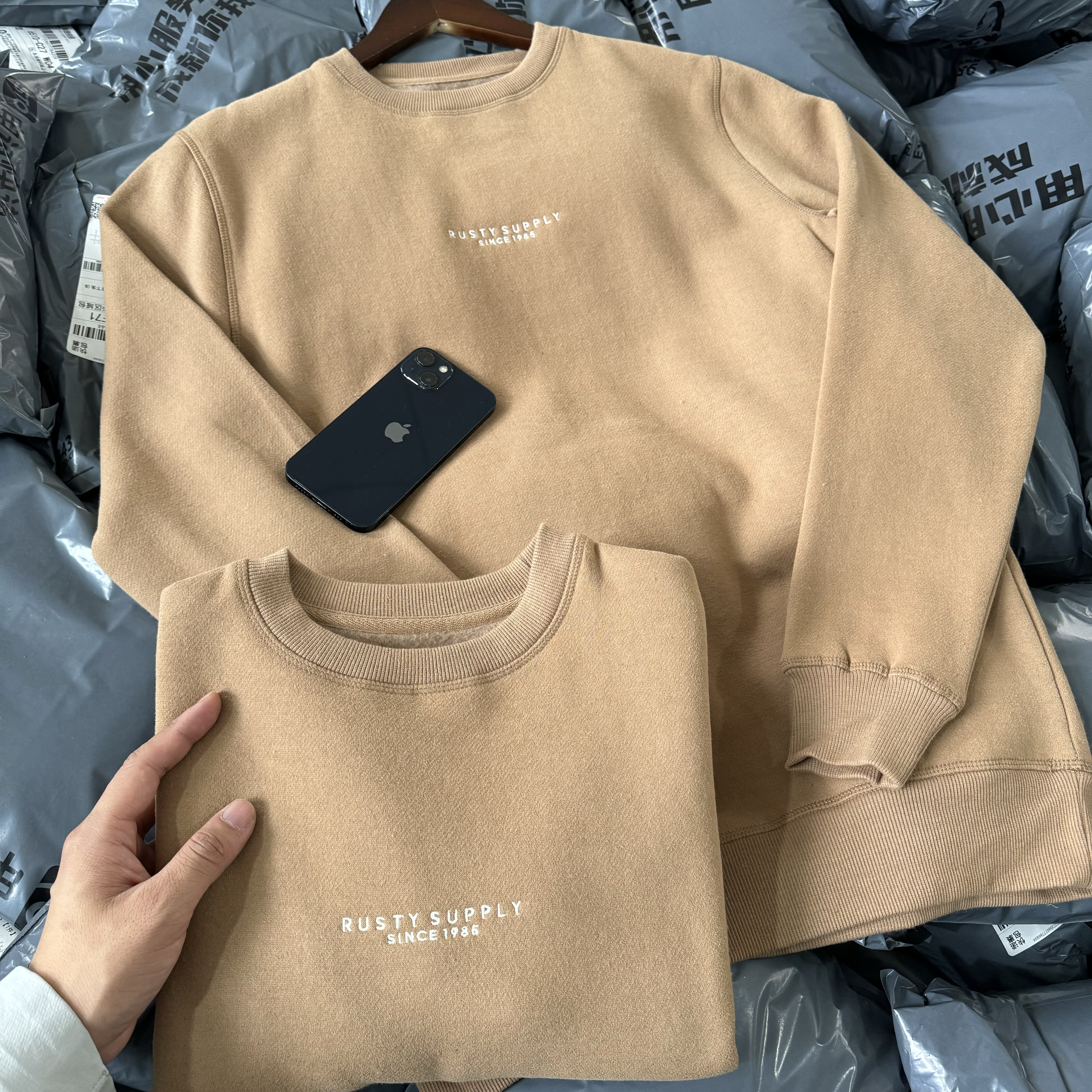 小刺绣 RUSTY SUPLY滑板冲浪 美式街头复古圆领卫衣男女秋冬薄绒