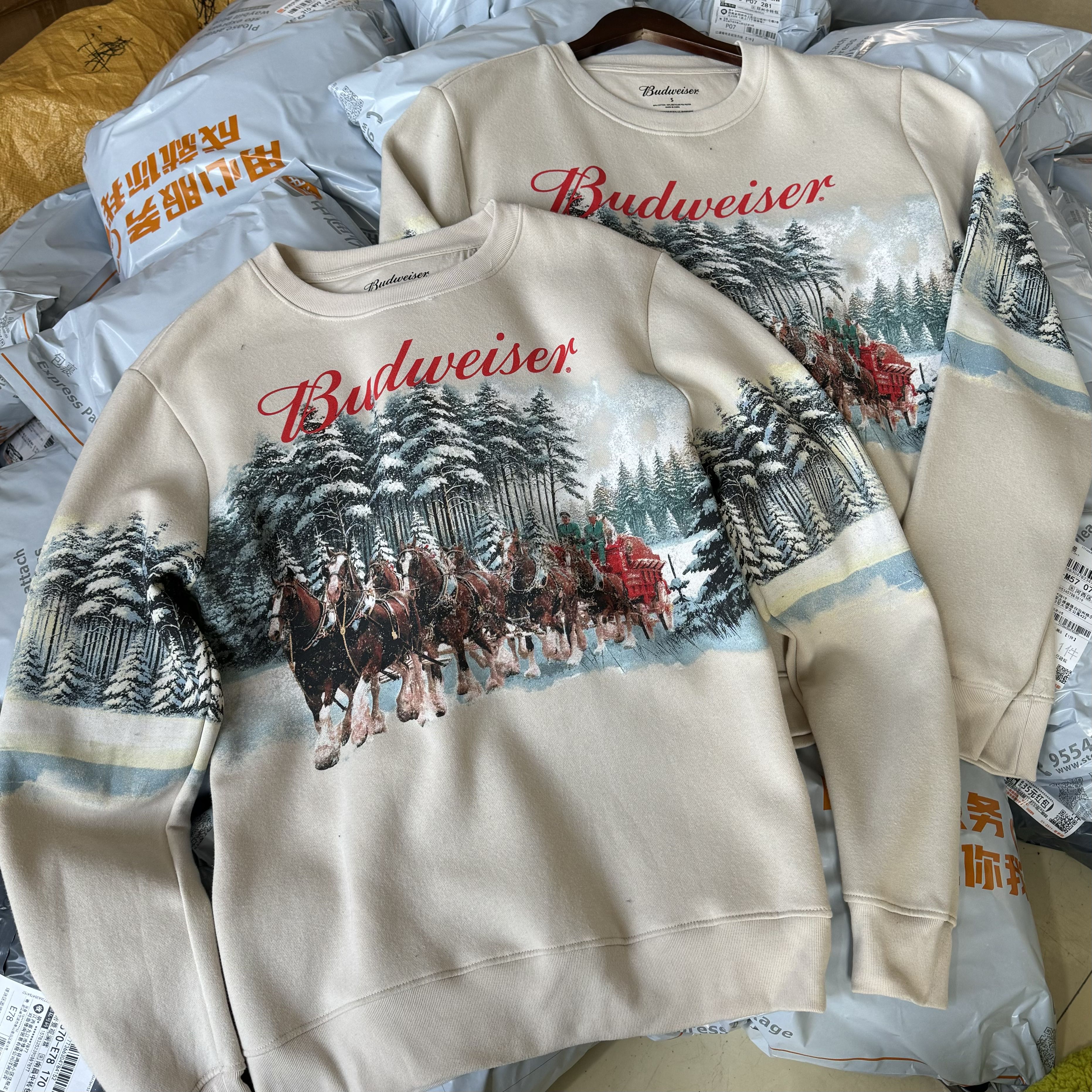 纯原 克莱兹代尔马Clydsdale百威圣诞风美式复古圆领卫衣男女薄绒