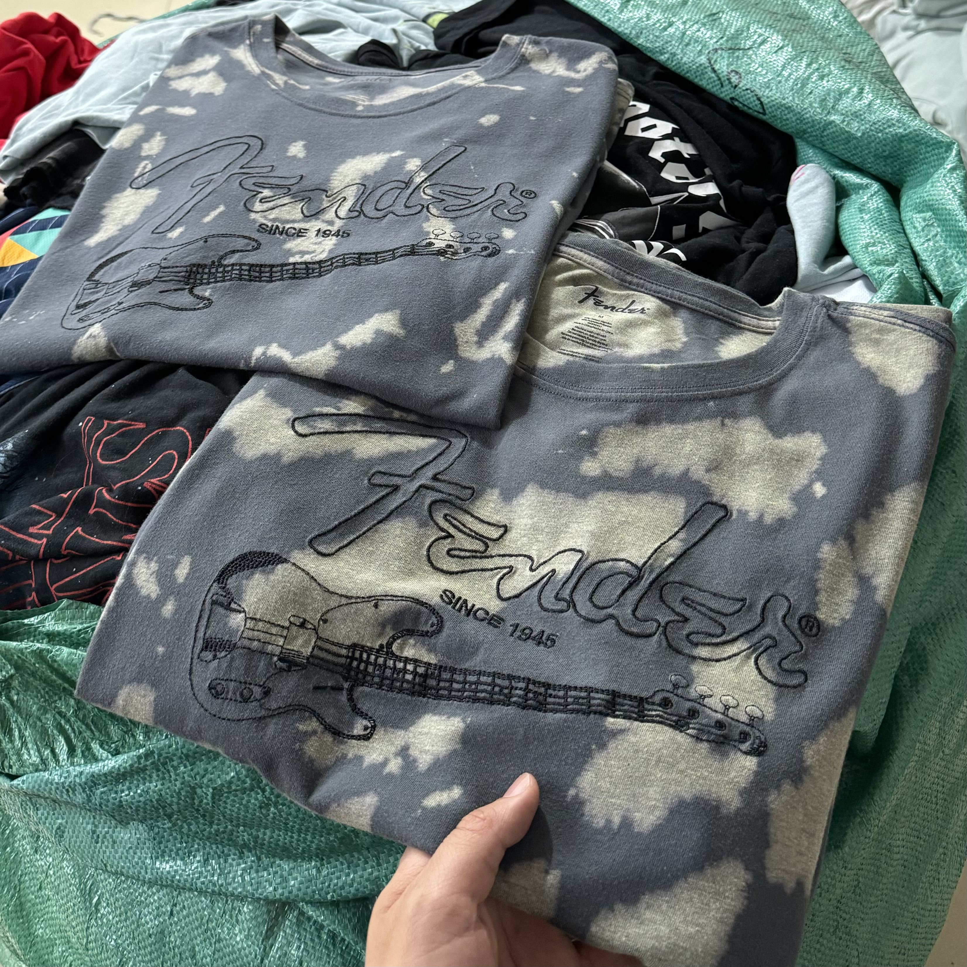 美版 万针刺绣 Fender吉他 复古水洗做旧扎染短袖男女夏薄透气t恤