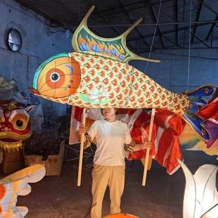 春节日巡游010手持节灯巨型舞灯灯笼非遗鱼花灯汪满田鱼灯徽州鱼