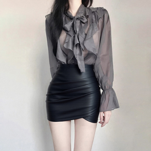 黑色PU皮高腰紧身包臀裙女秋季新款职业显瘦半身裙性感一步裙短裙