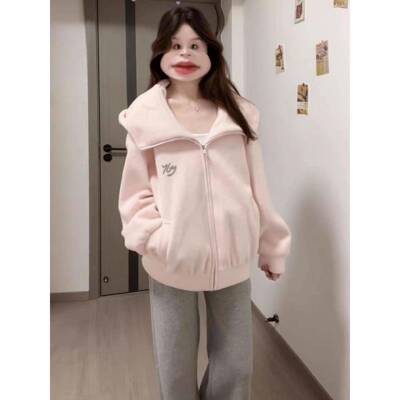 XKJ粉连外套秋款季20女2I5新款今年帽流行爆款绝巨美色GI好看短棒