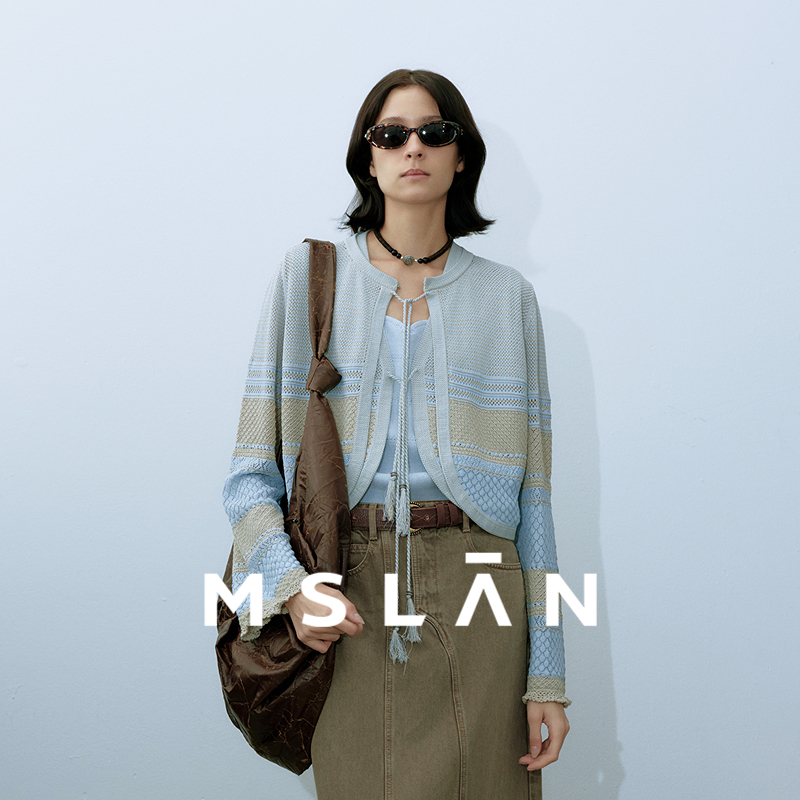 松弛假日丨MSLAN25秋新 清新拼色毛织外套蓝色镂空开衫MGCW305