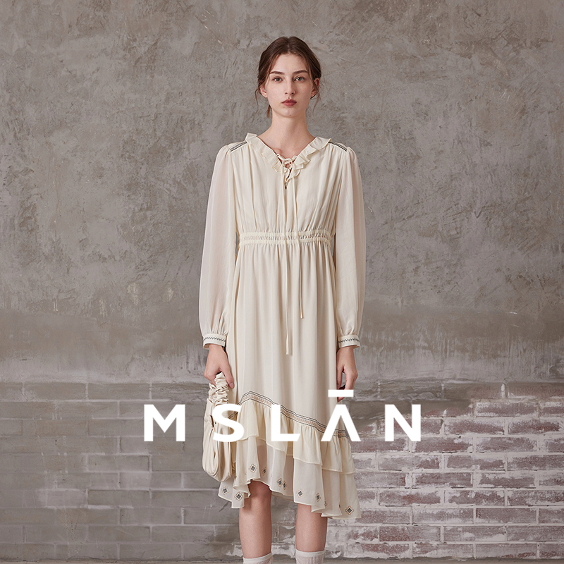 MSLAN春季系带收腰连衣裙