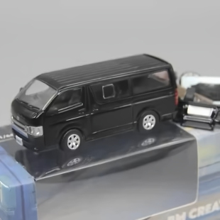 BMC丰田海狮2015款HIACE黑色带改装配件64合金静态汽车模型右舵