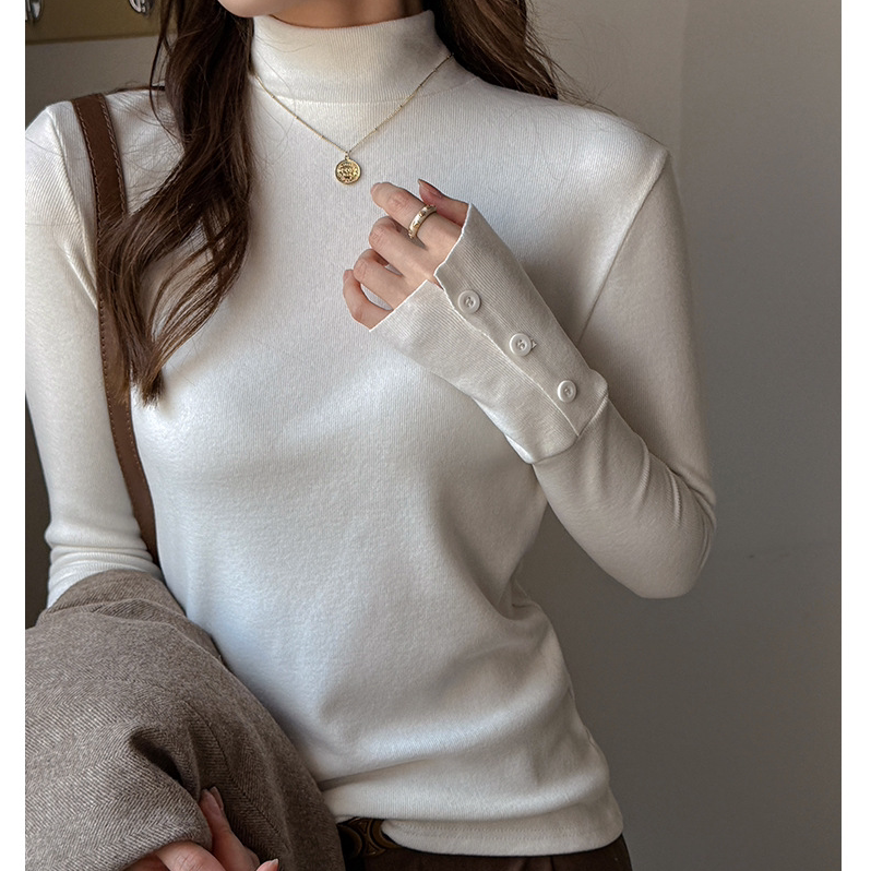 念花逸设计感半高领袖口纽扣打底衫