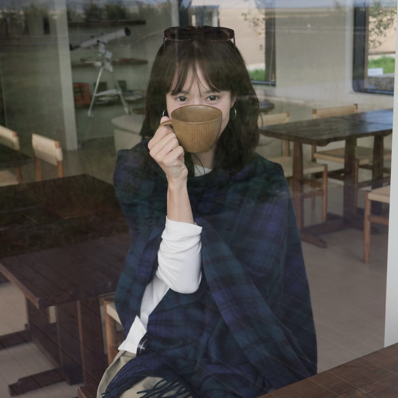 网红同款经典墨绿色格子羊毛围巾披肩两用女士保暖秋冬天加厚款