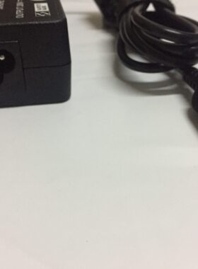 适用于联想ThinkVision X22 X23显示器电源适配器20V3.25A充电器