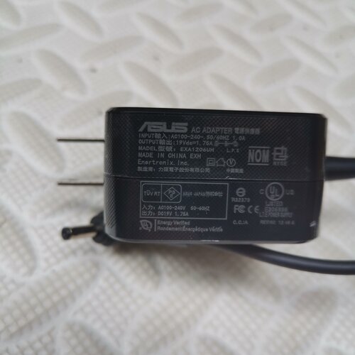 适用华硕ASUSU S200E S200L笔记本充电线19V1.75A 33W电源适配器