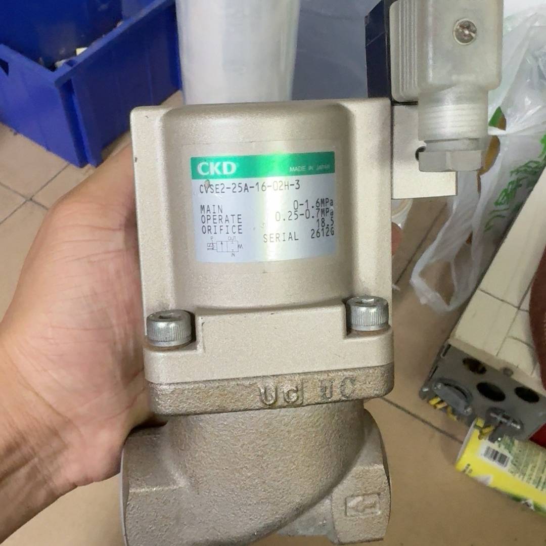 CKD 电磁阀 CVSE2-25A-16-02H-3议价 也可为维修！！