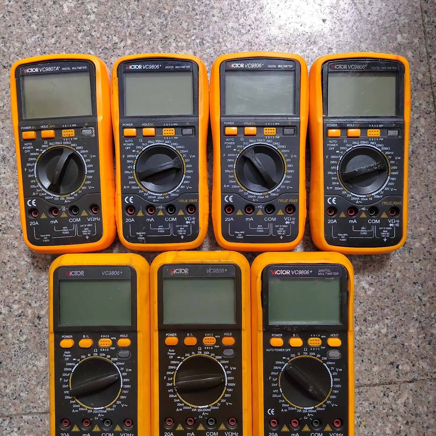 胜利VC9806A+ VC9807A+硬芯万议价 也可为维修！！