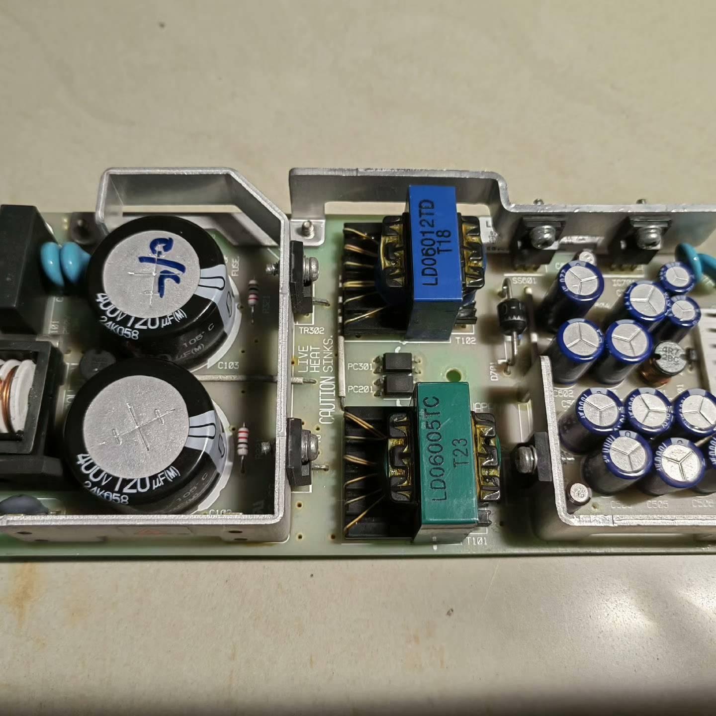 LDC60F-1 COSEL开关电源 5V议价 也可为维修！！