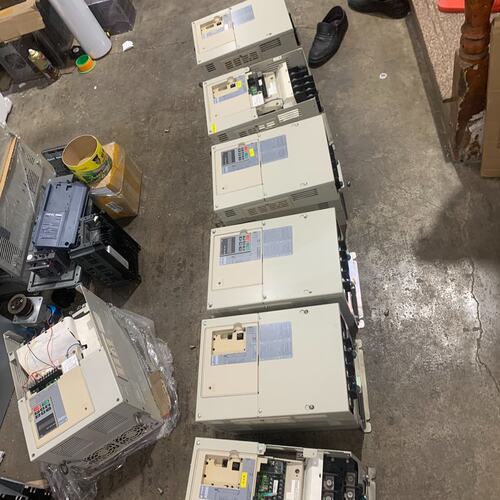 A1000变频器22KW 4A0058A实物拍摄-议价