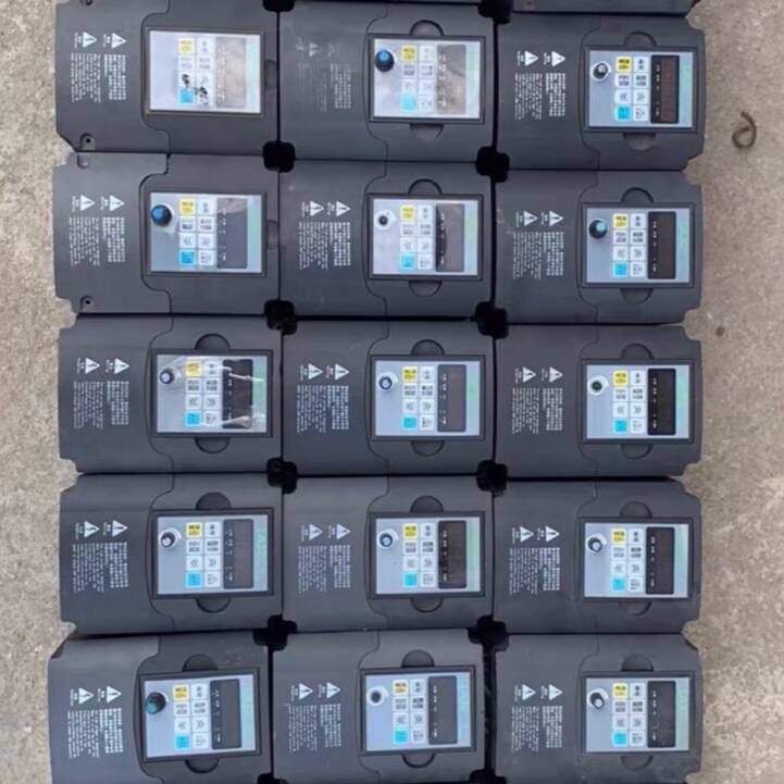 佳乐JR7110变频器，380V，1议价 也可为维修！！