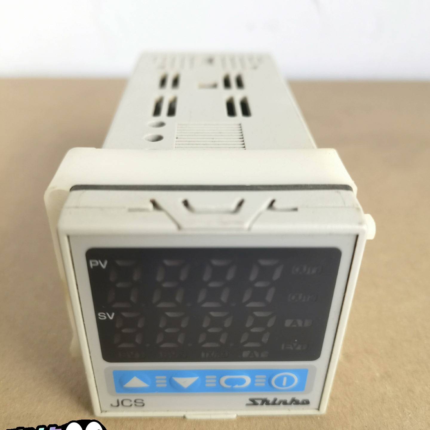 神港温控器 JCS-33A-R/M议价 也可为维修!!