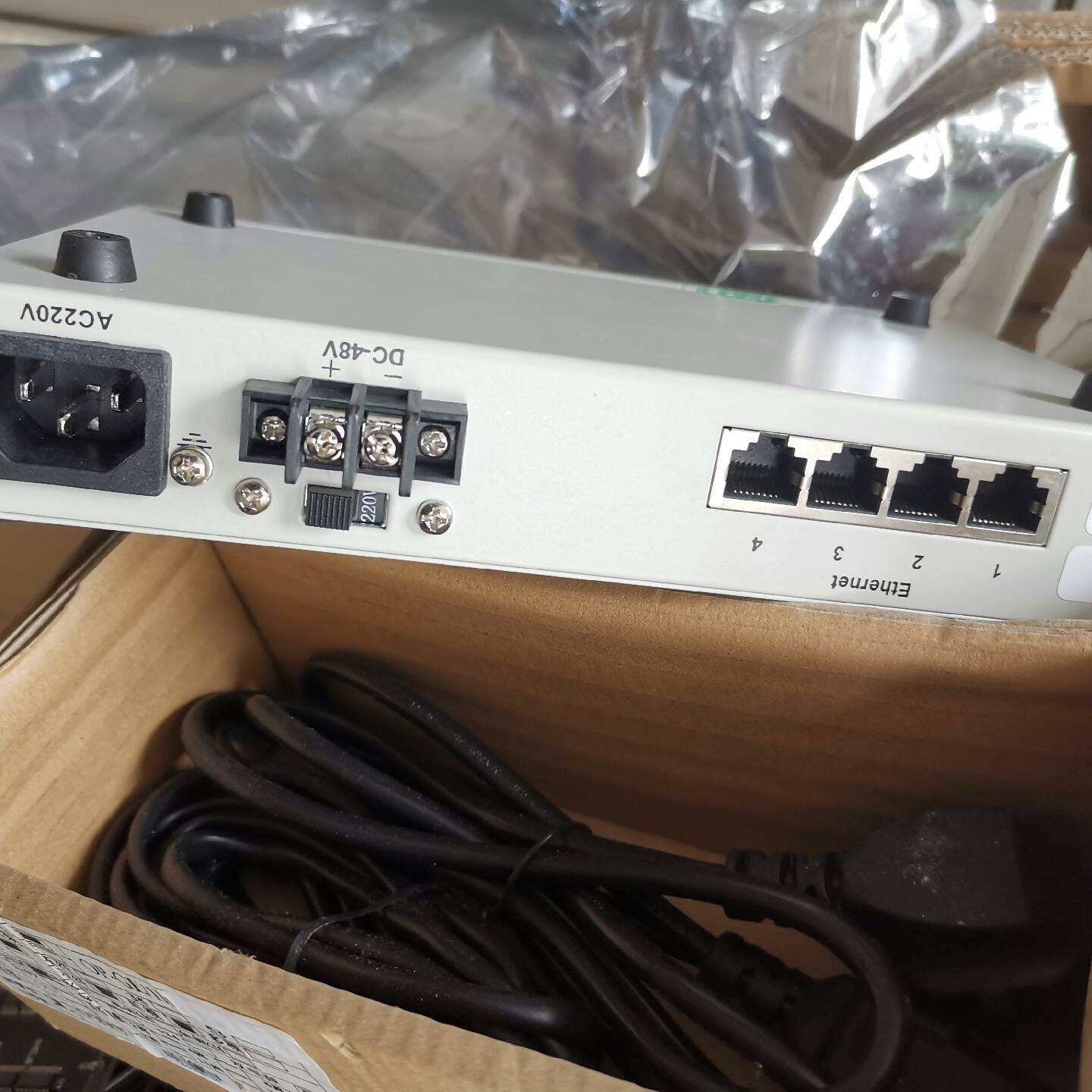 千兆光收发器.初灵concret议价 也可为维修!!