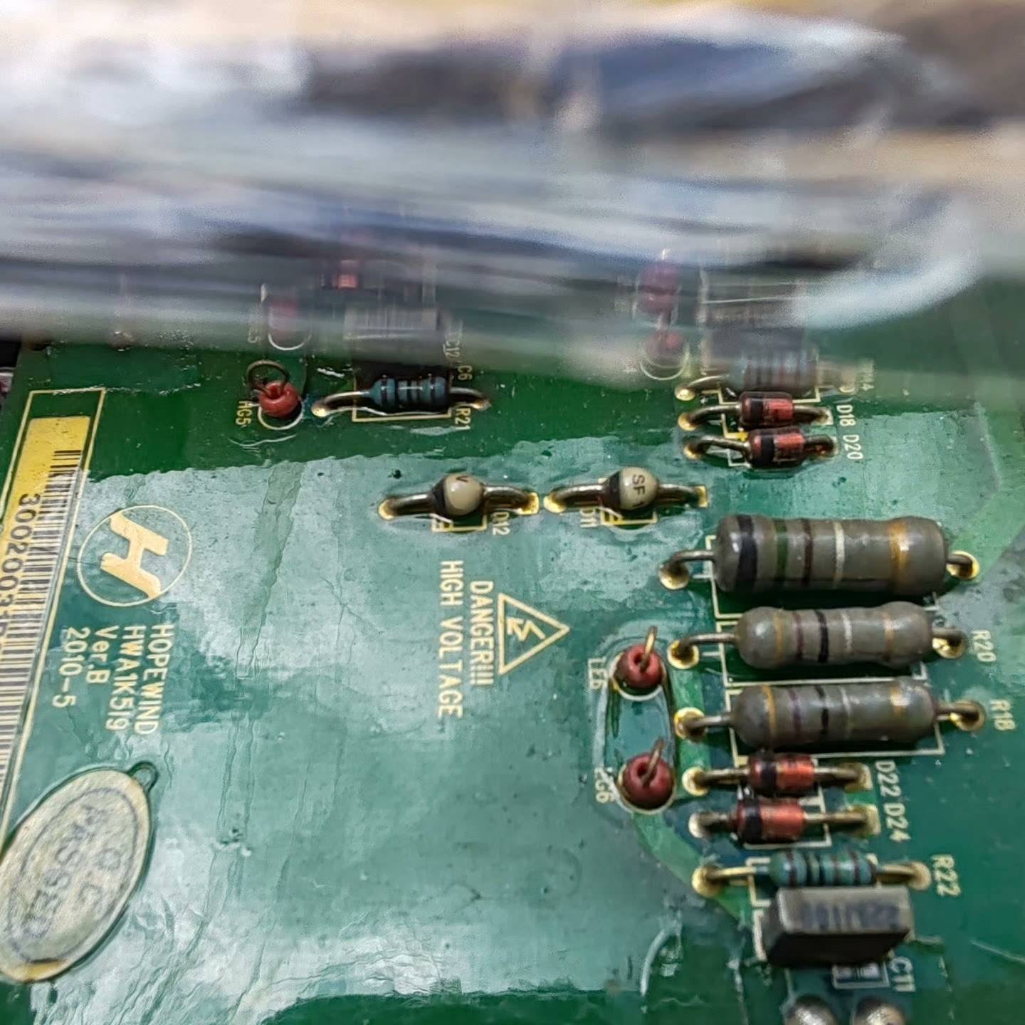 禾望(HOPEWIND) HWA1K5I9 Ver.B议价 也可为维修！！