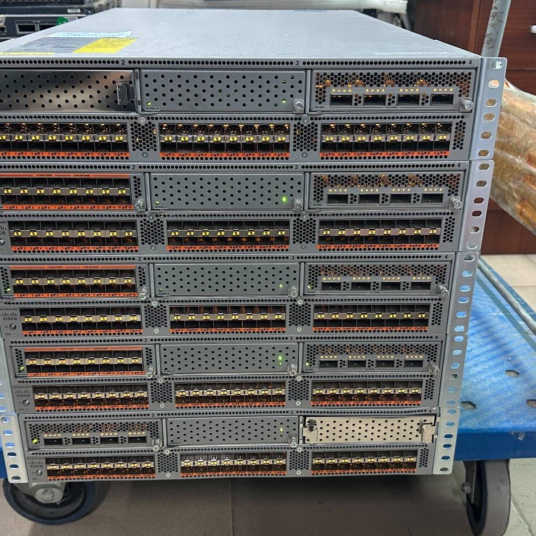 思科  N5K-C5596UP-SUP N5K-C559议价 也可为维修！！