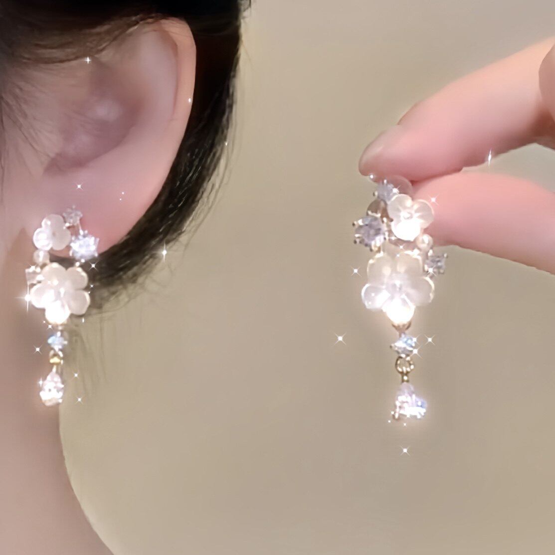 「醉花荫」精致白色花朵