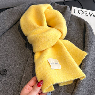 鹅黄嫩黄嫩黄色针织毛线仿羊绒厚围巾女生秋冬季儿童围脖短小护颈