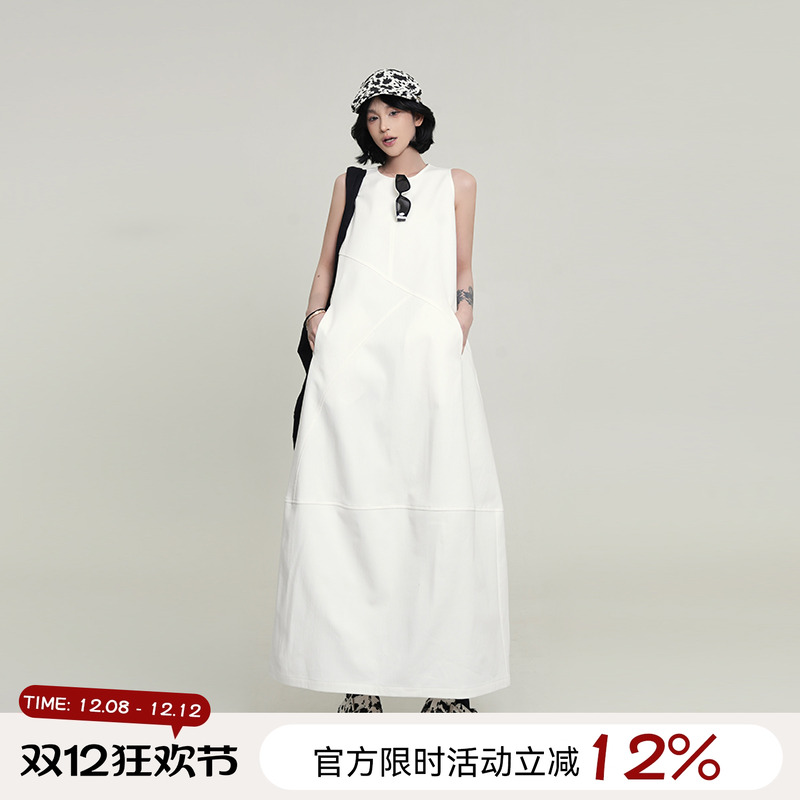 吴童童开叉无袖圆领背心连衣裙