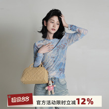 吴童童蓝色扎染网纱长袖T恤女夏季新款韩系修身防晒圆领罩衫上衣