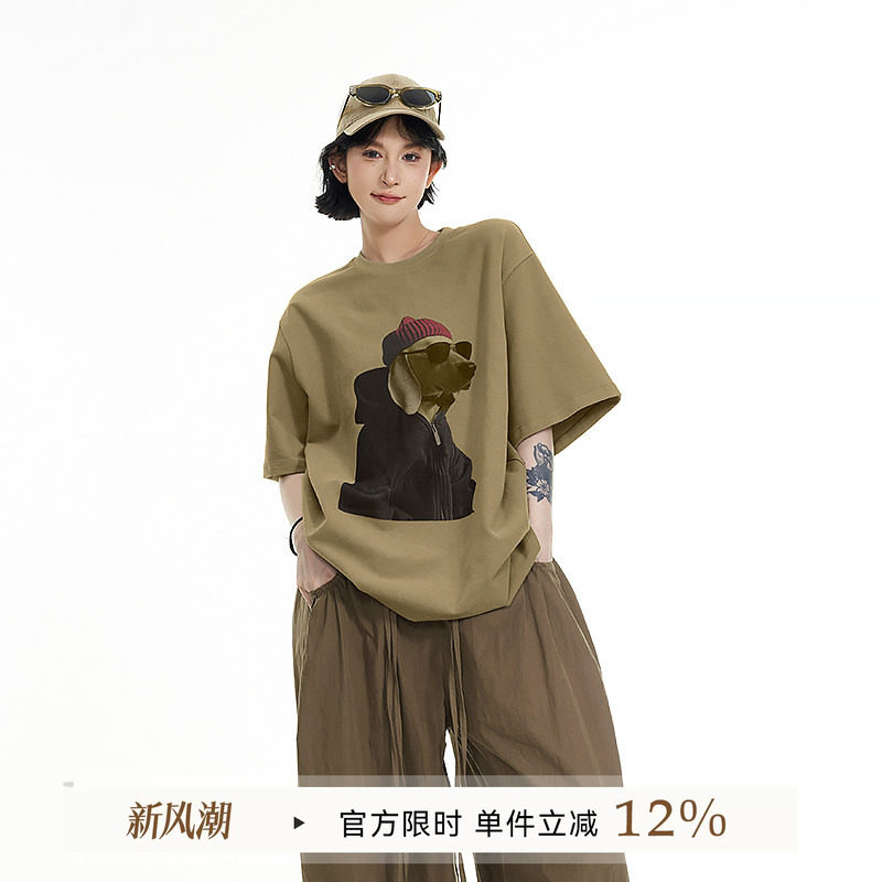 吴童童印花小狗圆领短袖T恤图片