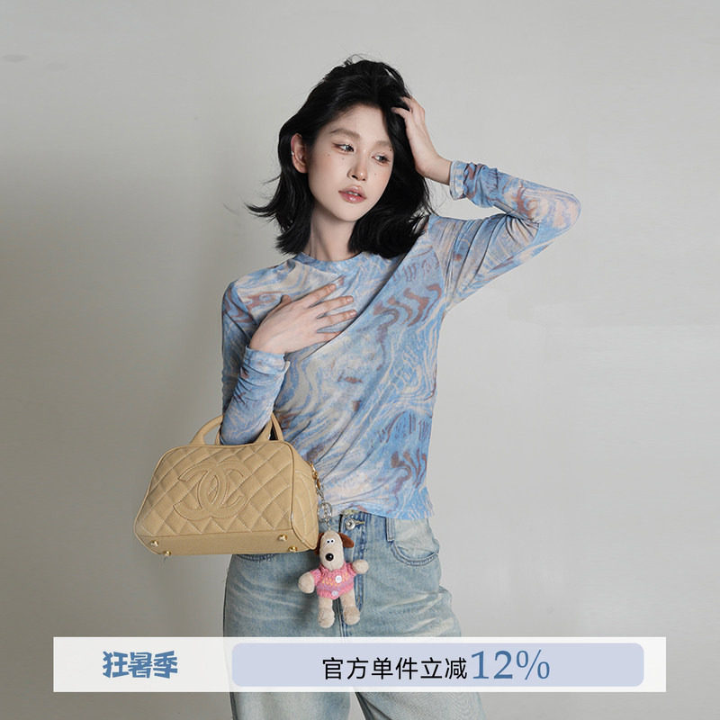 吴童童蓝色扎染网纱长袖T恤女夏季新款韩系修身百搭圆领罩衫上衣 - 实物图