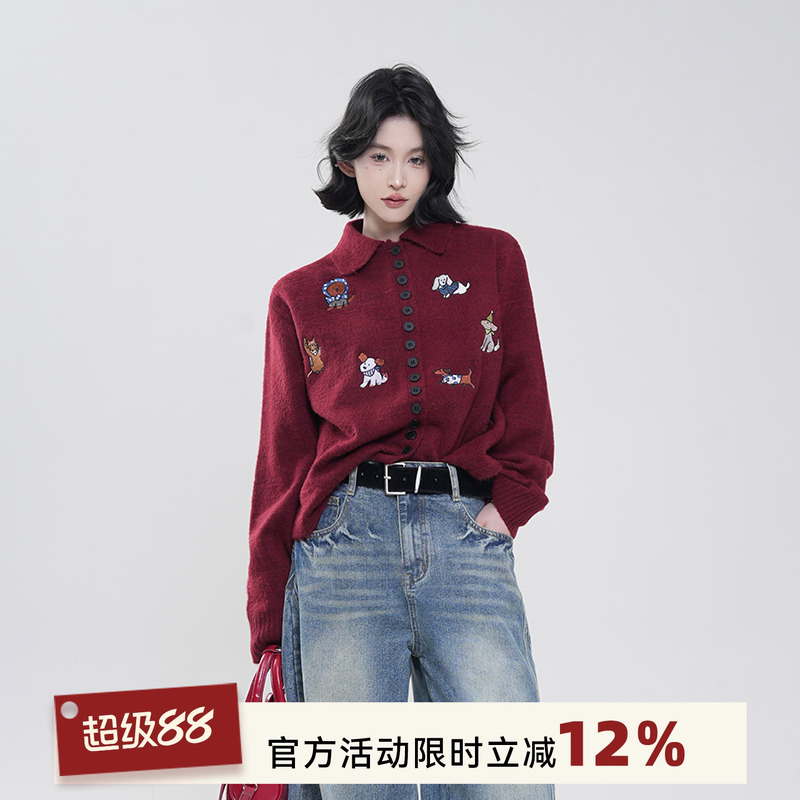 吴童童刺绣印花翻领长袖针织毛衣