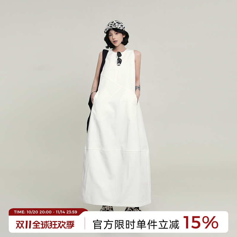 吴童童开叉无袖圆领背心连衣裙