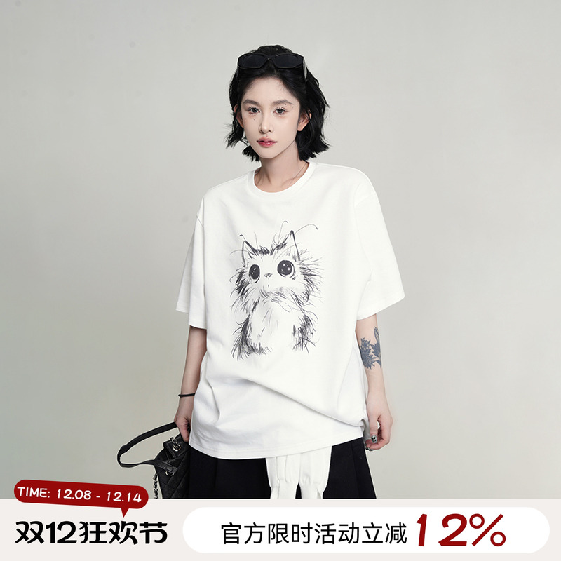 吴童童印花设计感圆领短袖T恤