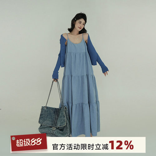蓝色露背无袖吊带连衣裙