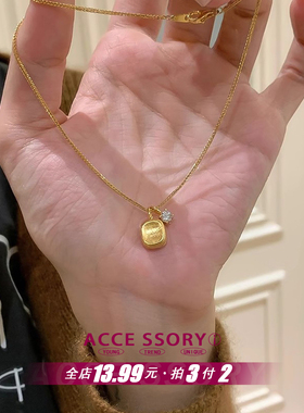 拉丝小方糖项链高级感精致简约毛衣链钛钢锁骨链送女友小红书爆款