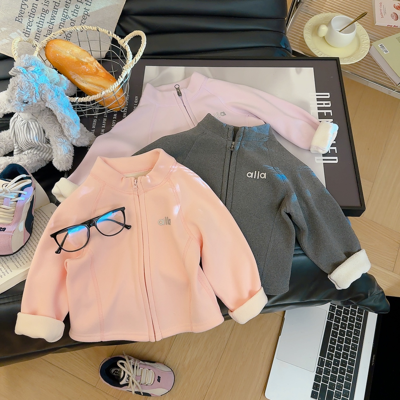 儿童外套加绒加厚无骨秋冬新款儿童拉链男女童加厚保暖外套奥丽绒