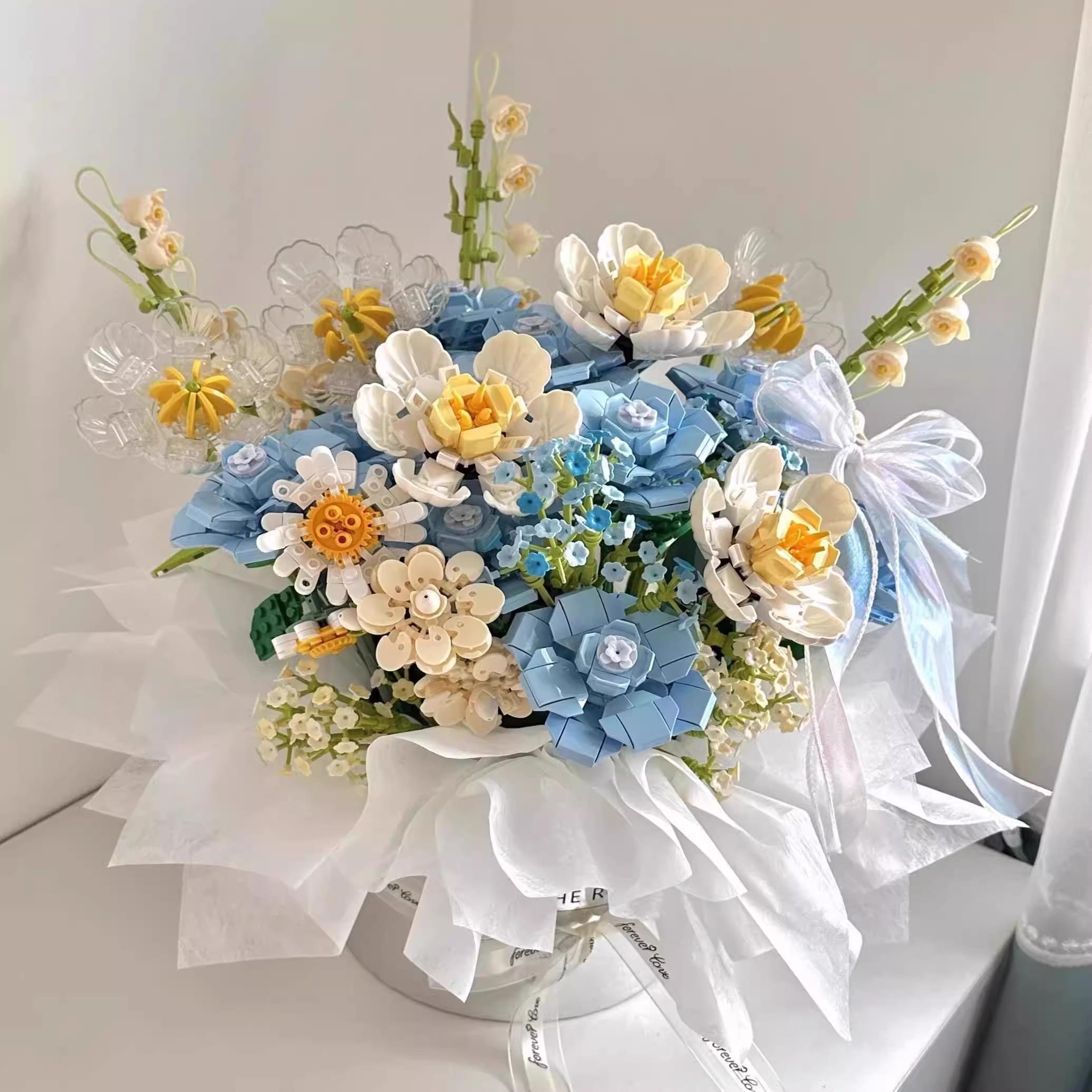 2025新款积木花束永生花抱抱桶