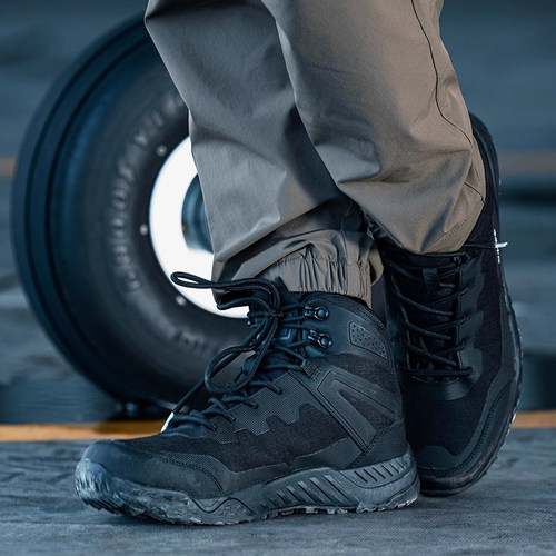 马格南Magnum低中帮军工作战靴