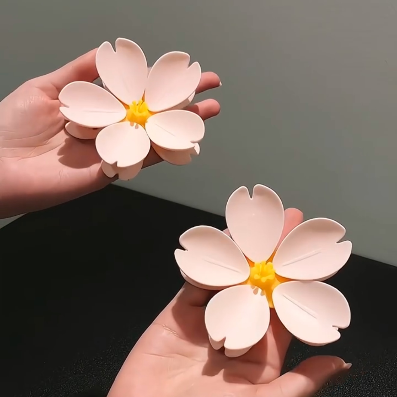 【新家的100个快递】樱花封口夹家用零食密封夹子创意可爱冰箱贴