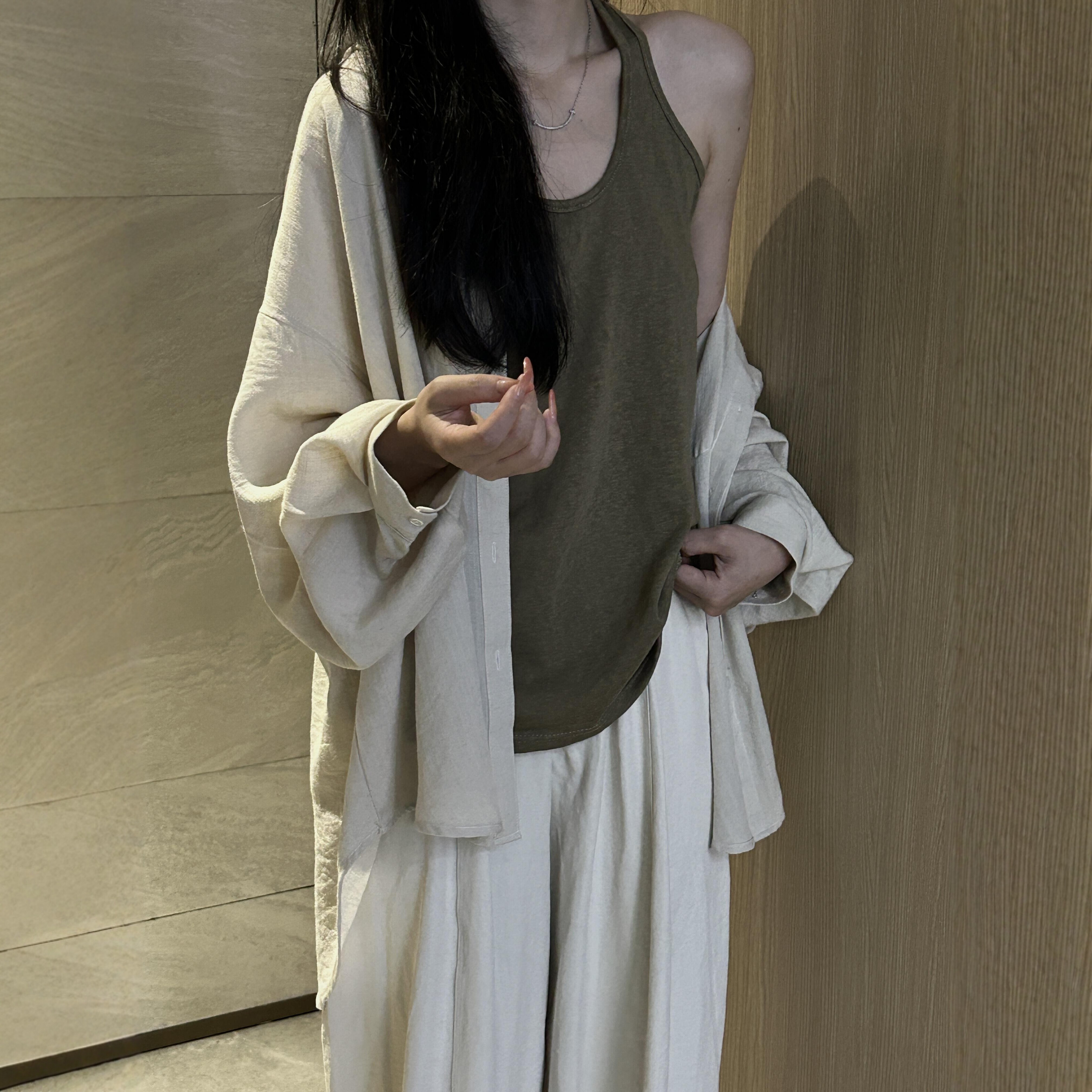 绝美复古麻米色亚麻衬衫女夏季宽松慵懒老钱风棉麻衬衣防晒上衣女
