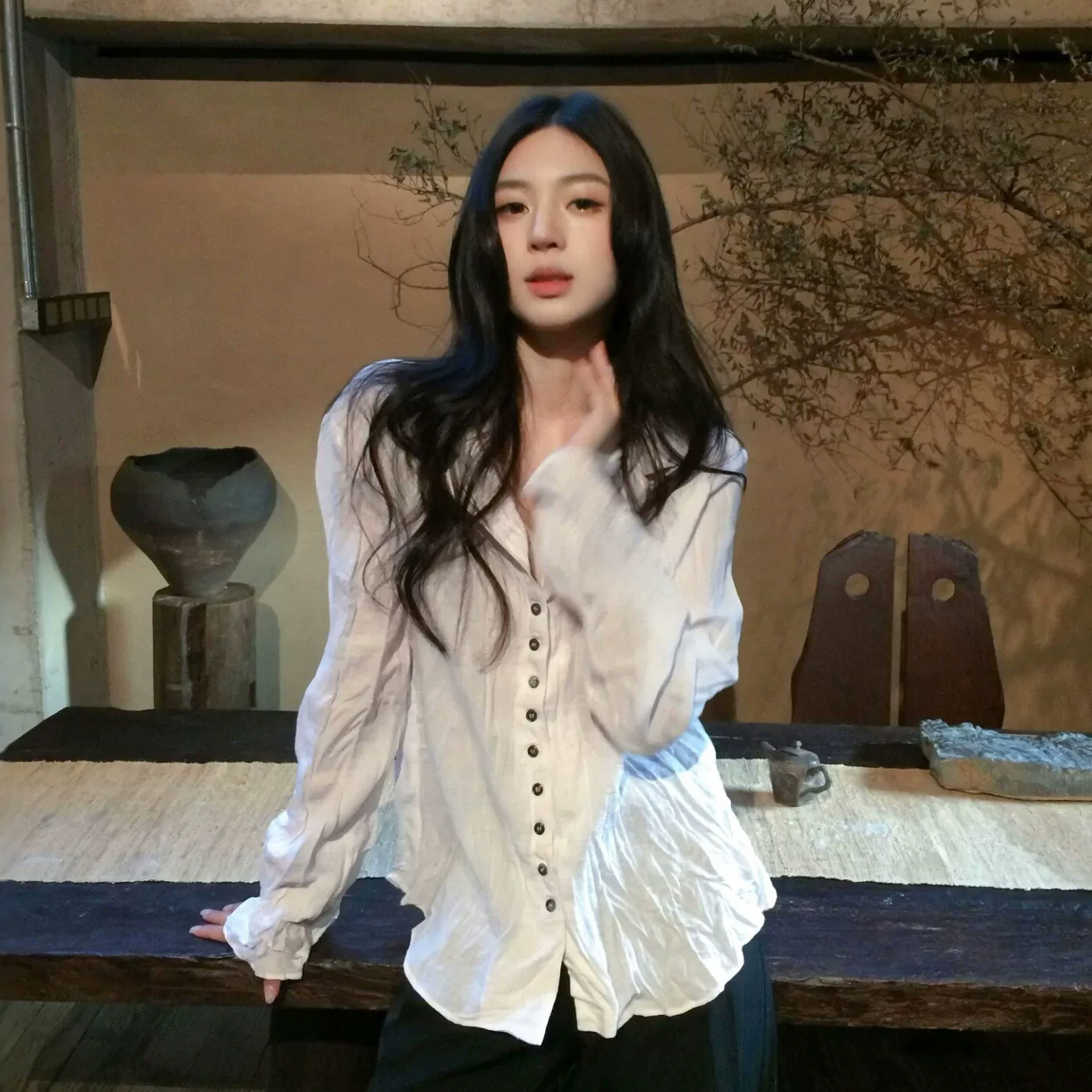【送运费险】老钱风白色褶皱衬衫图片