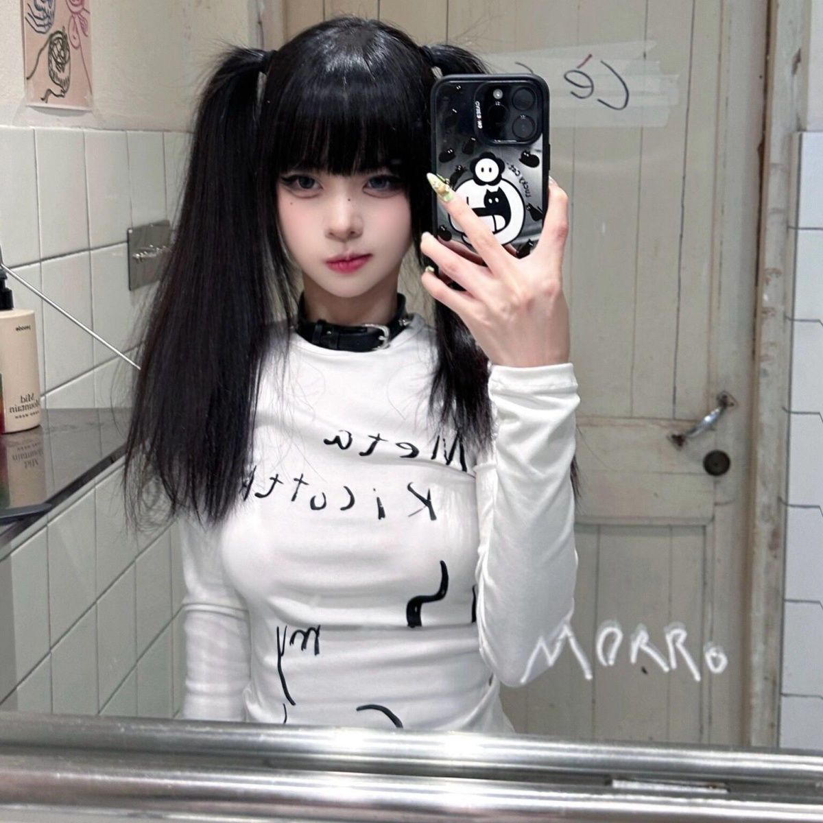 美式辣妹白色正肩长袖t恤女夏季2025新款修身收腰紧身打底衫上衣