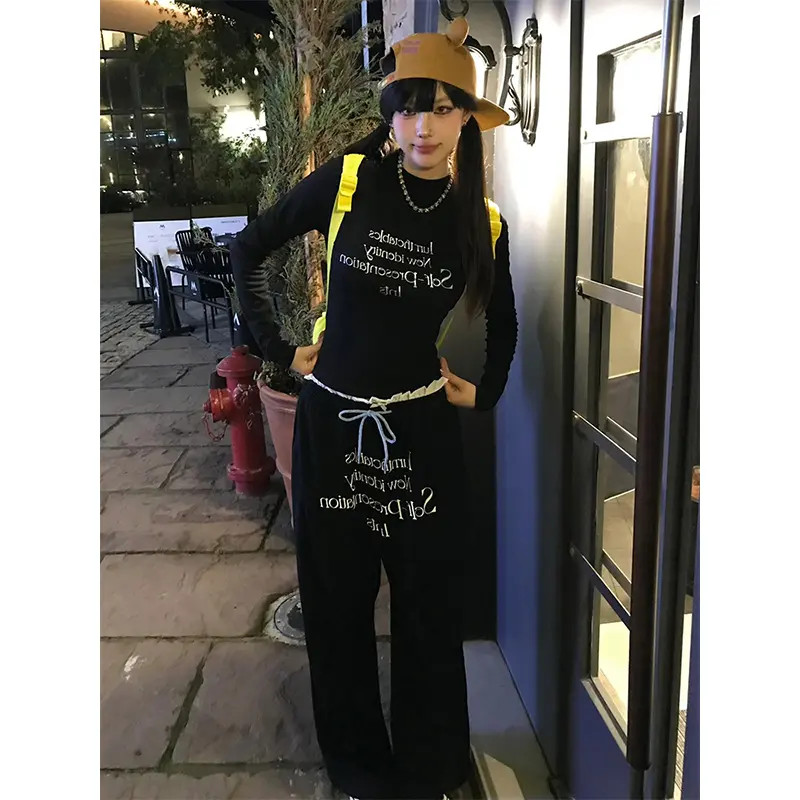 黑色复古辣妹创意设计感小众长袖女秋季显瘦高级感T恤百搭上衣潮