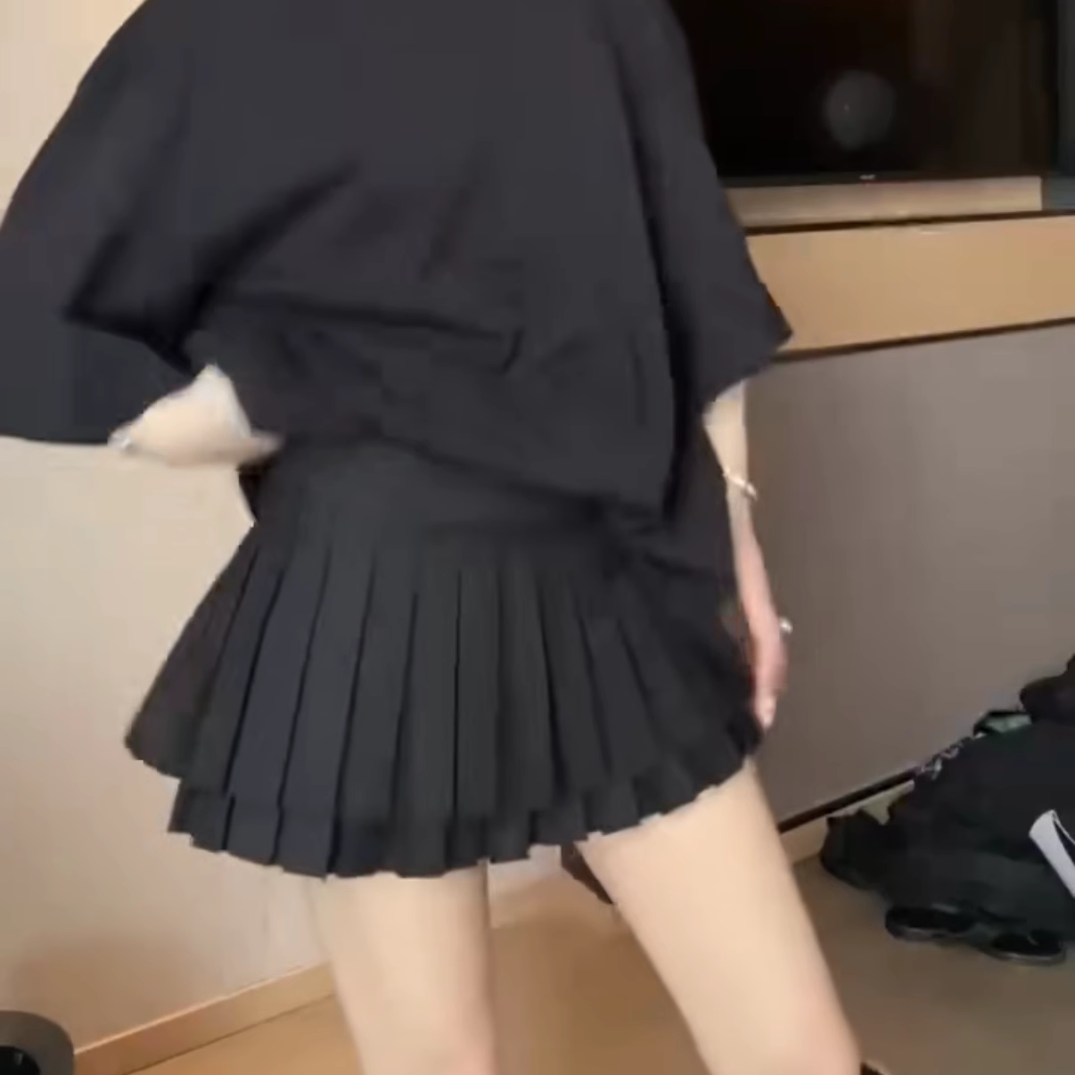 高品穿名堂同款短裙女25ss夏季韩版纯色高腰洋气百搭显瘦百褶短裙