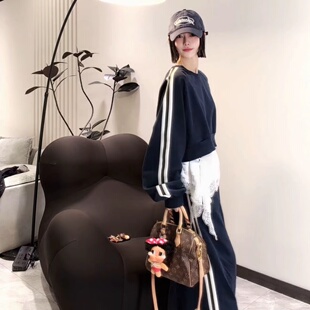 韩式运动风两道杠拼接两件套女2026春季新款宽松百搭短款卫衣套装