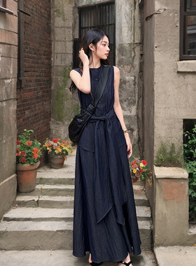 巴黎秀场 老钱风气质女套装圆领无袖绑带上衣+宽松A字半裙两件套