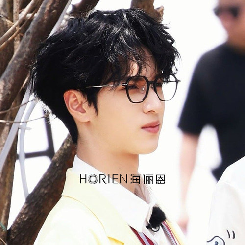 专业配镜1年质保配不准包退换