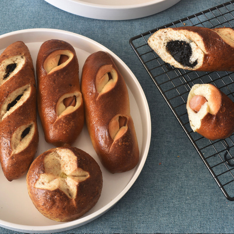 秒9欣小焙夹心碱水面包德国结普雷结手工现烤代餐健康早餐欧包