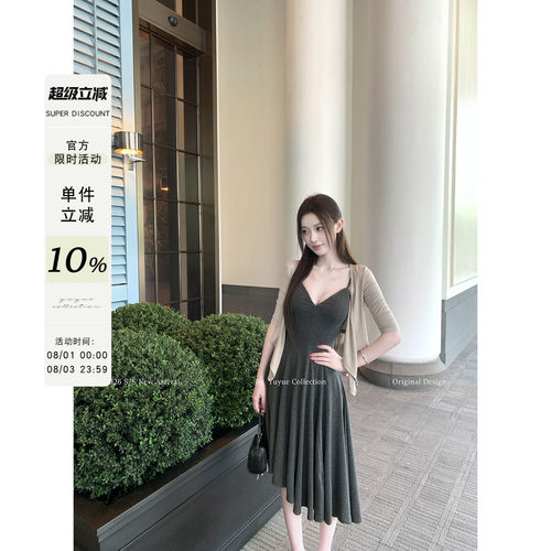深灰色性感吊带连衣裙女夏季